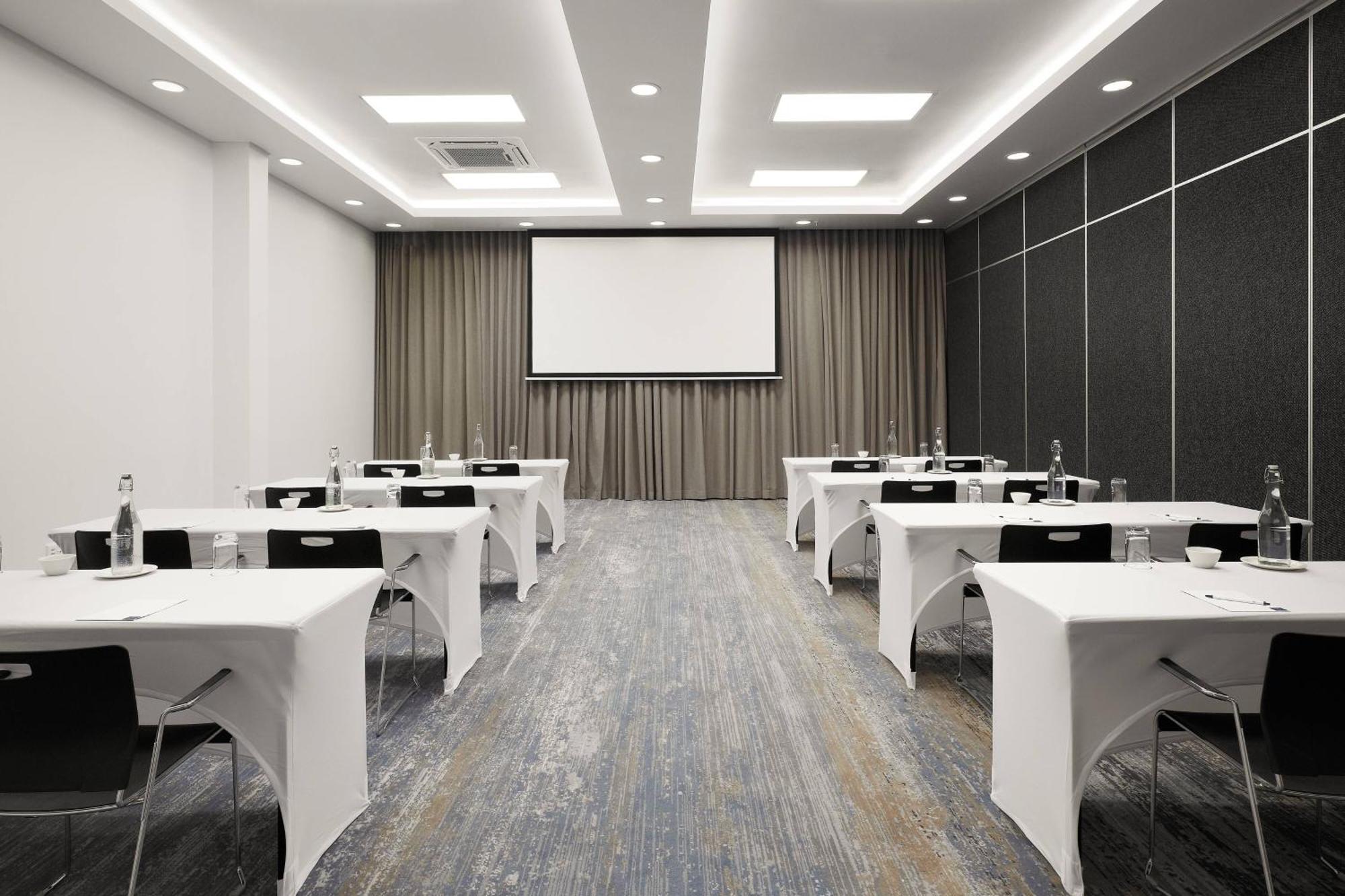Protea Hotel By Marriott Durban Umhlanga Екстер'єр фото