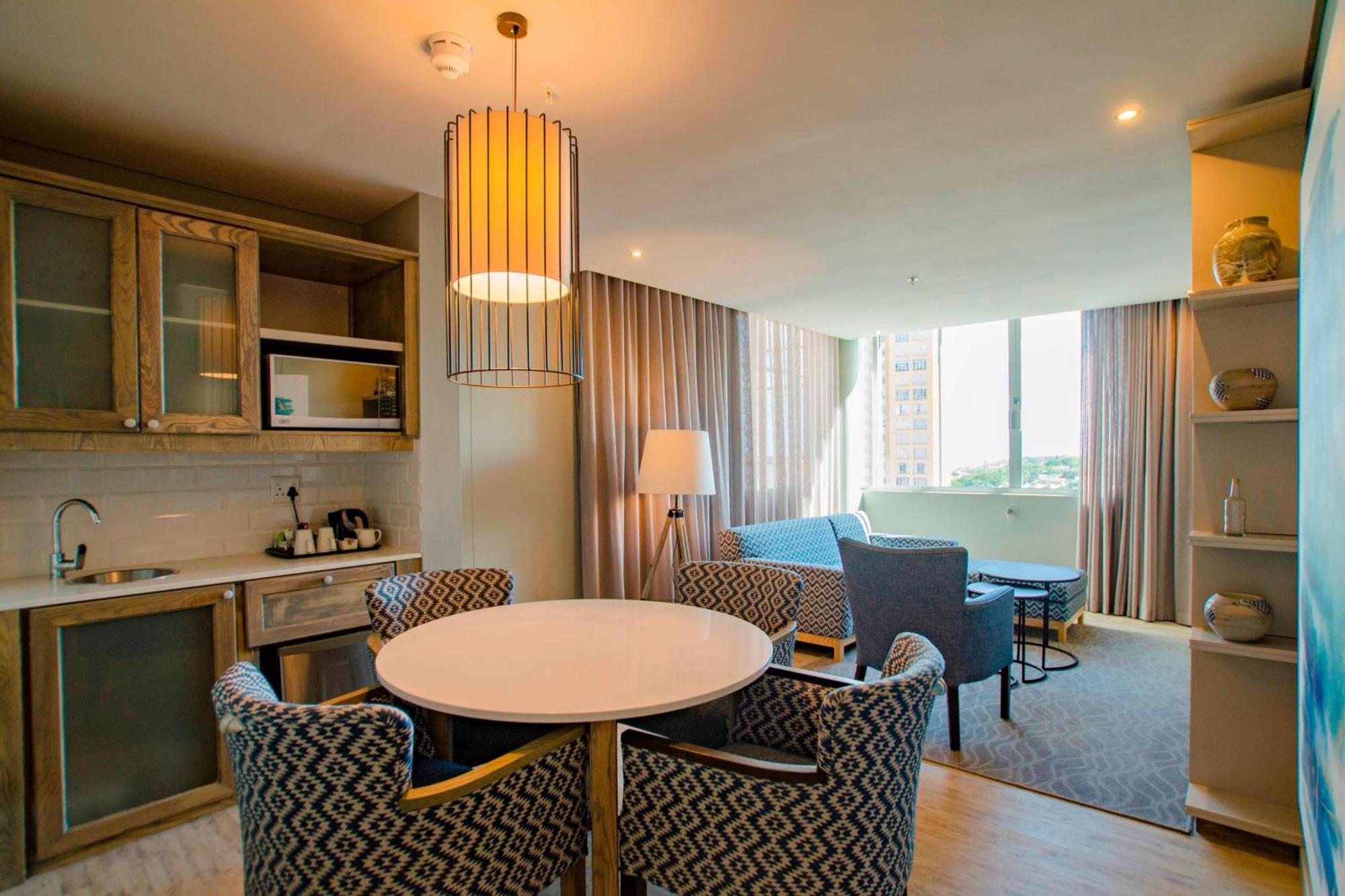 Protea Hotel By Marriott Durban Umhlanga Екстер'єр фото